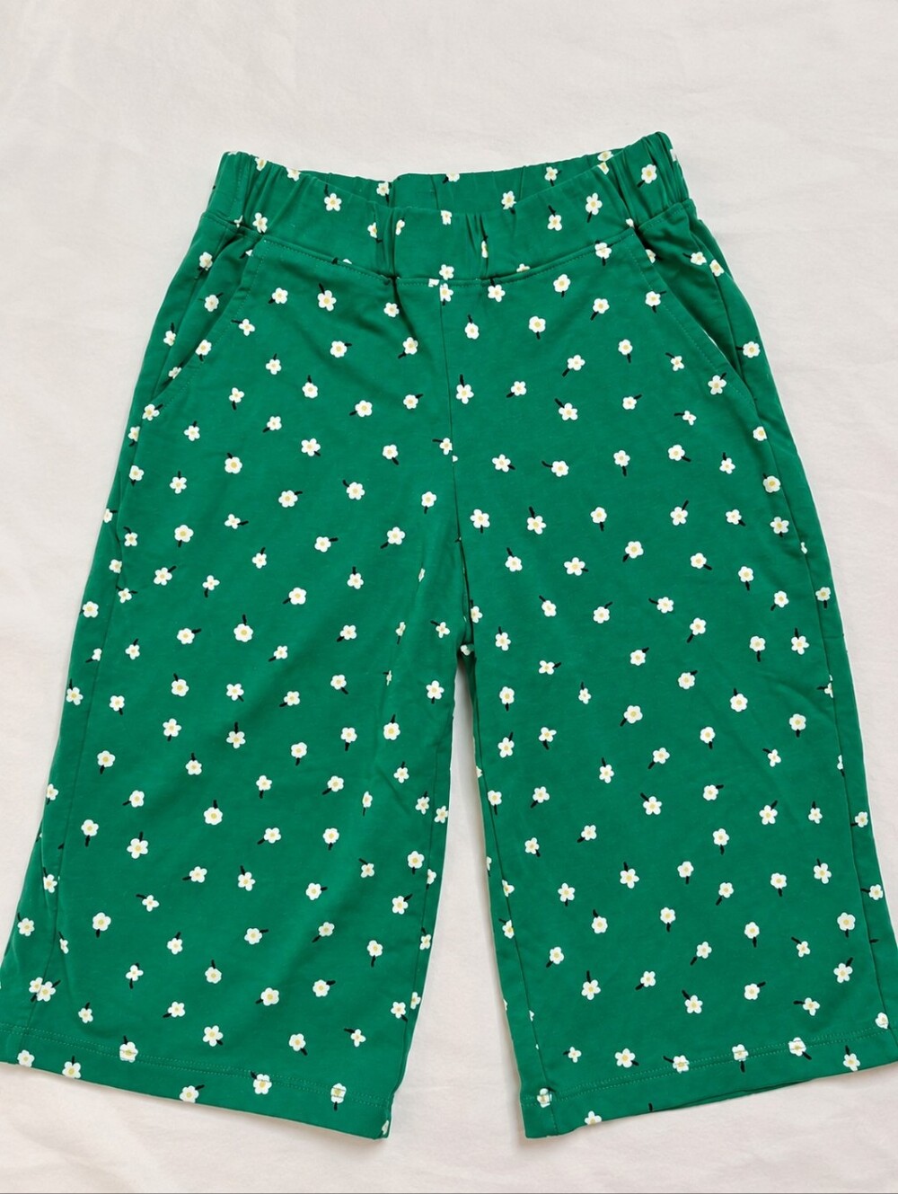 Hanna Andersson Green Floral Cropped Wide Leg Pants Girls Size 5